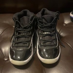 Jordan 11s
